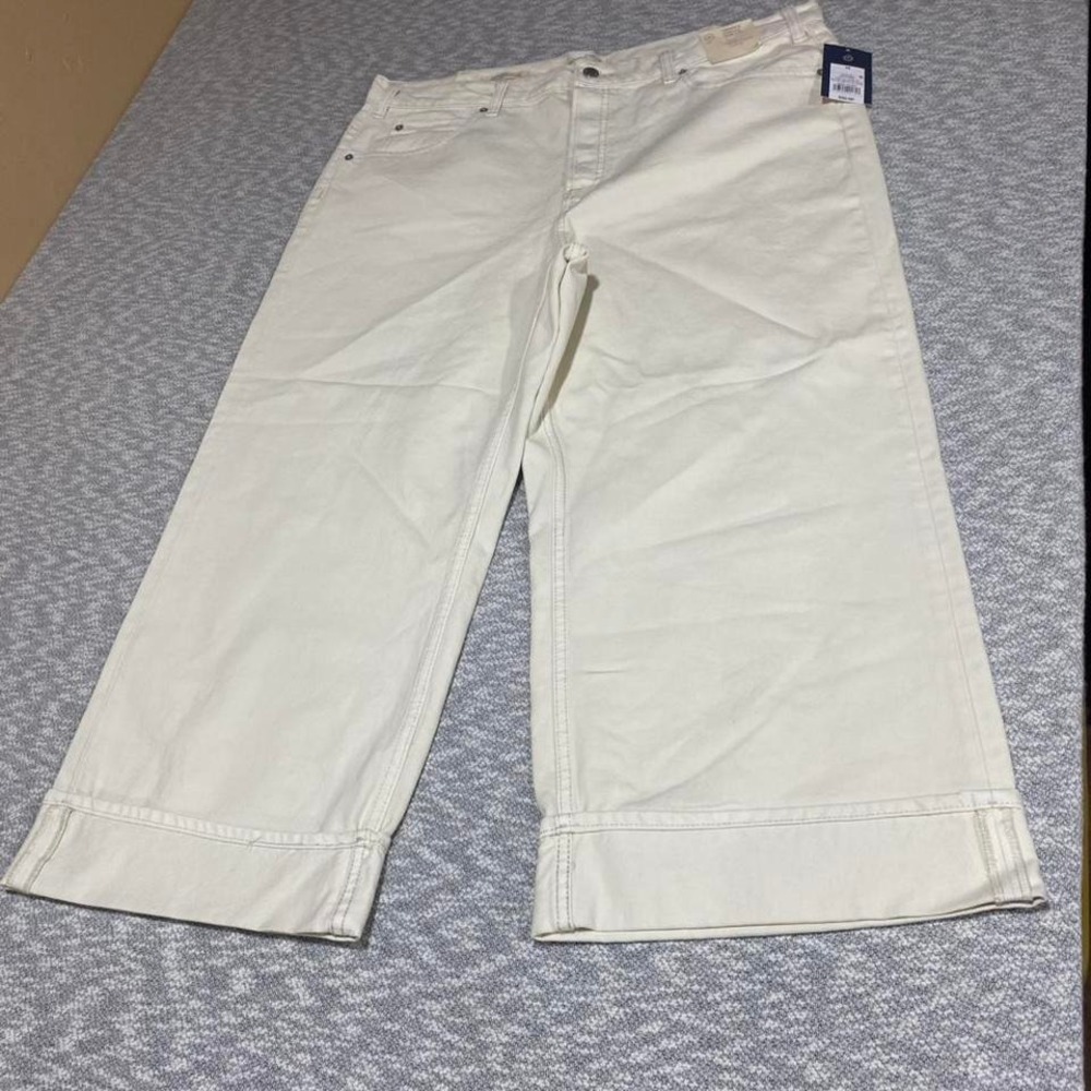 Universal Thread White wide leg jeans mid rise women16Reg. SKU-A45 #denim